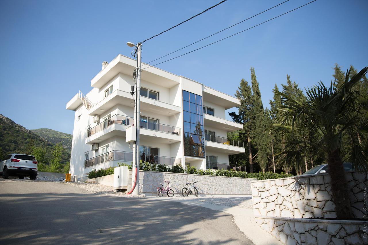 Apartments Sunny Hill Тиват Экстерьер фото
