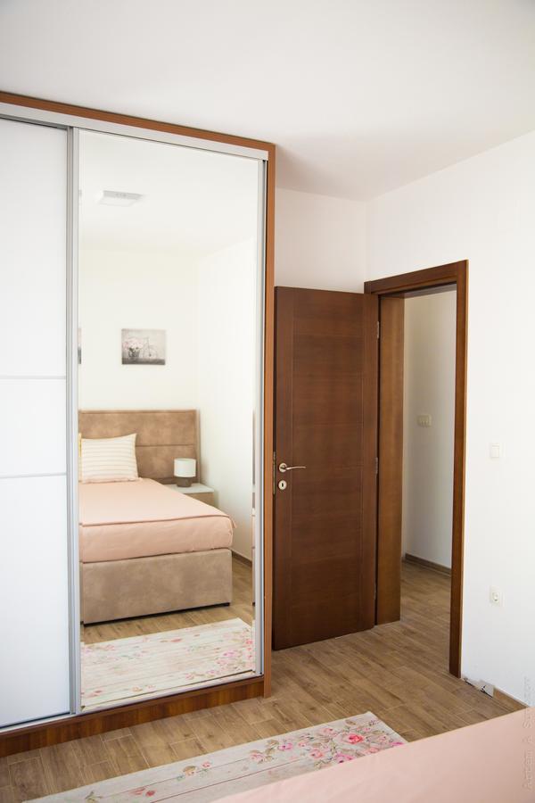 Apartments Sunny Hill Тиват Экстерьер фото